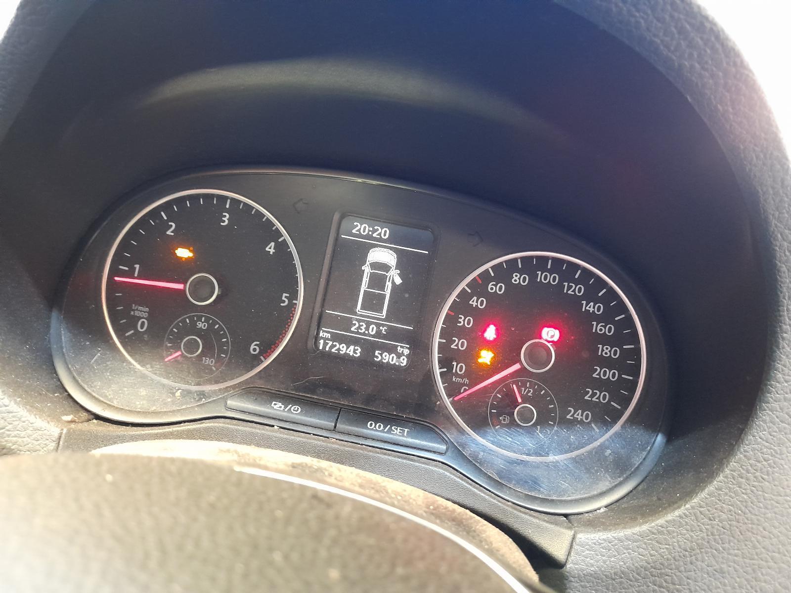 View Auto part Instrument Cluster Volkswagen Amarok 2015