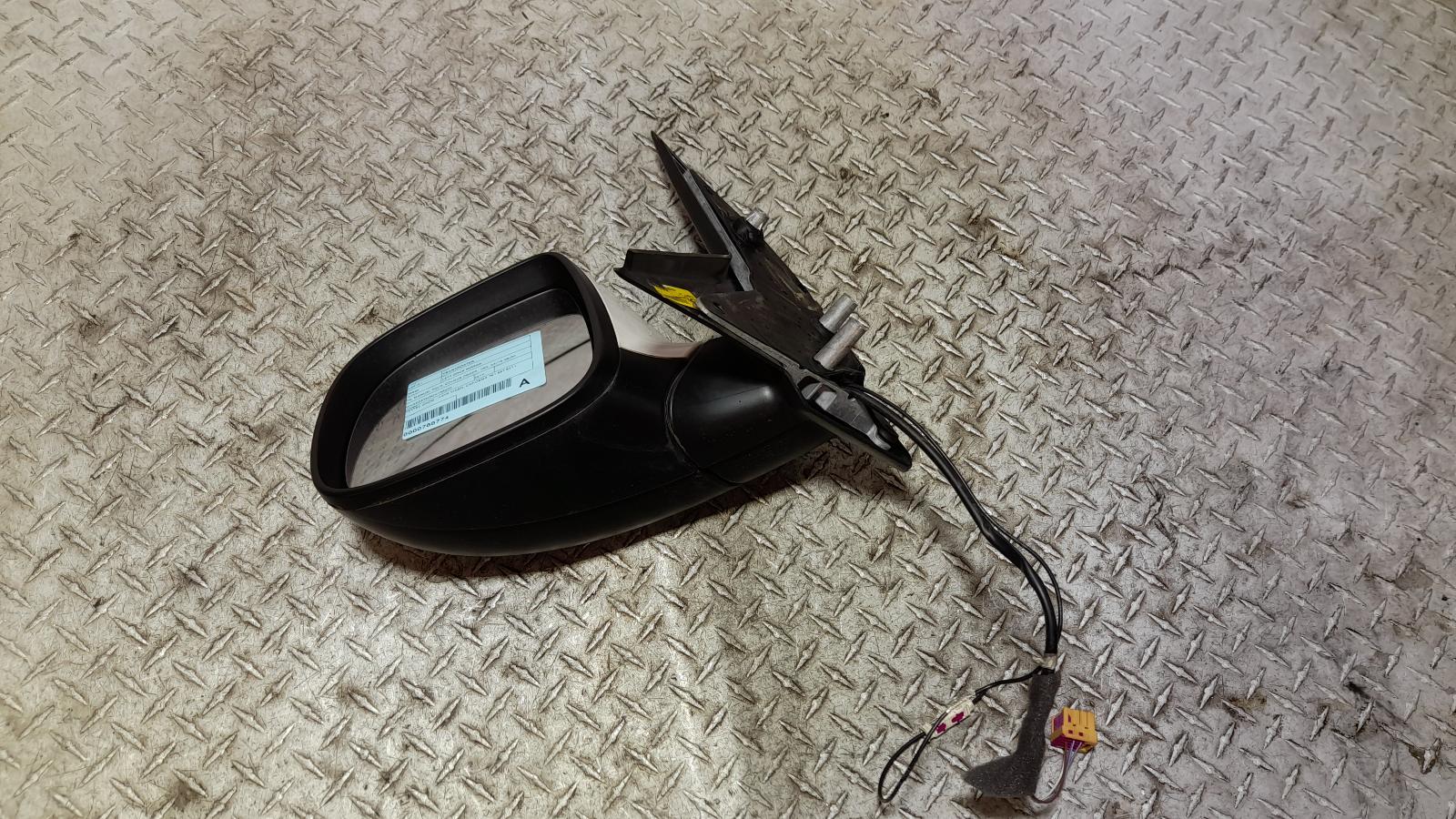 View Auto part Left Door Mirror Volkswagen Transporter 2019