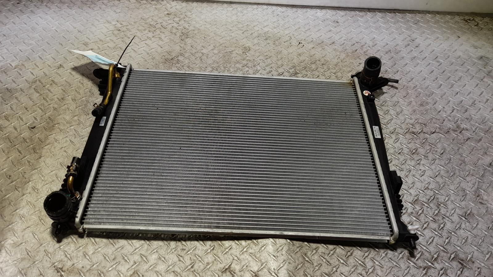 View Auto part Radiator Hyundai Ix35 2012