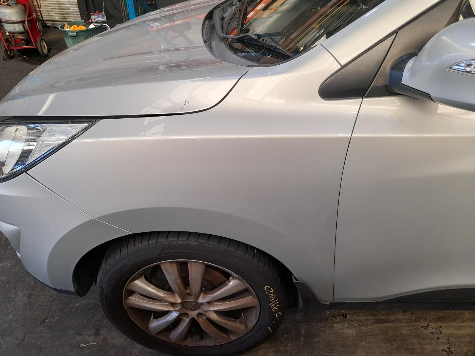 View Auto part Left Guard Hyundai Ix35 2012