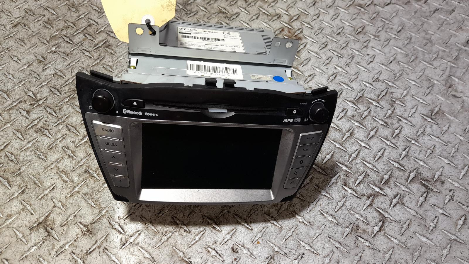View Auto part Radio/Cd/Dvd/Sat/Tv Hyundai Ix35 2012