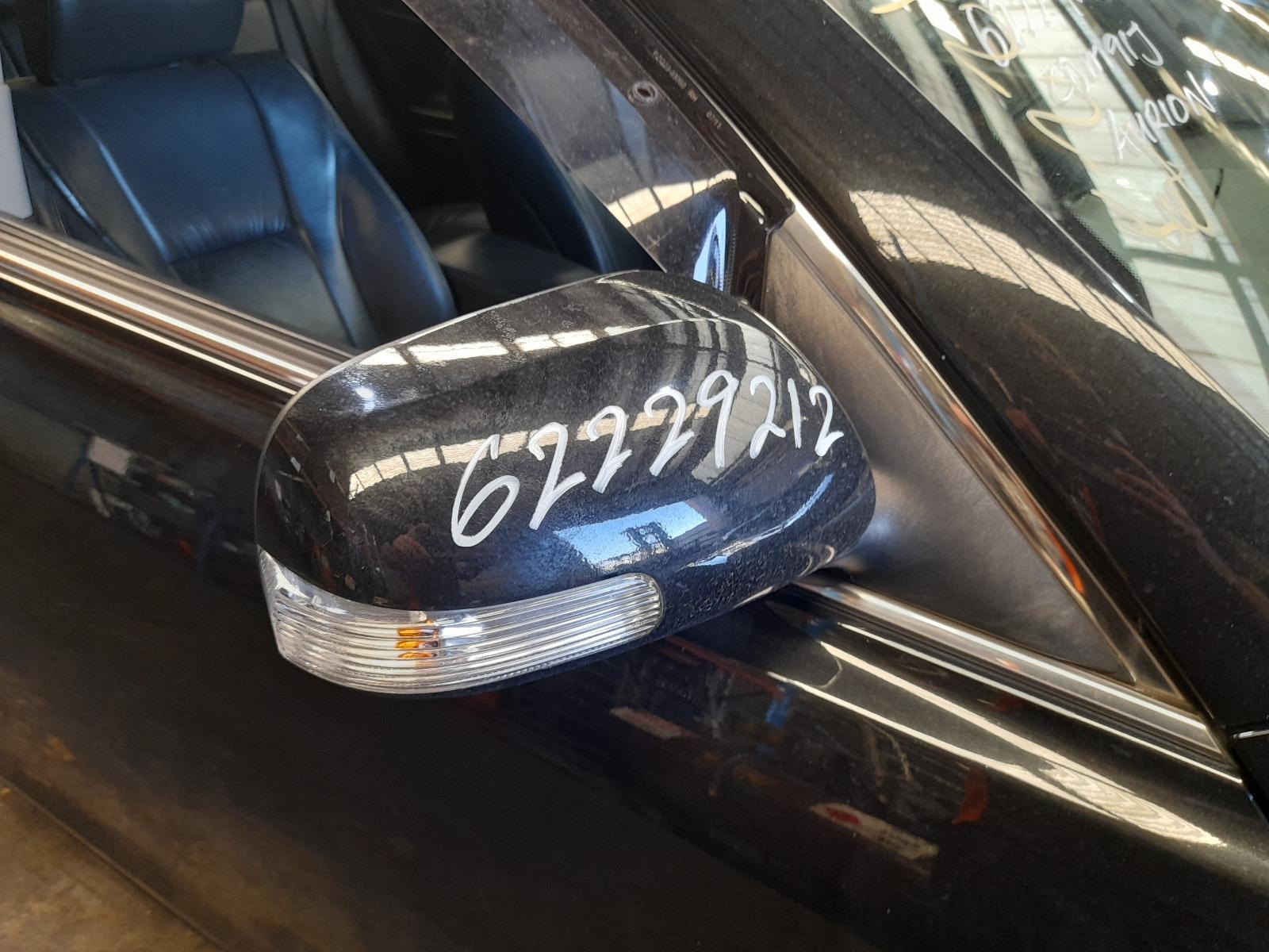 View Auto part Right Door Mirror Toyota Aurion 2011