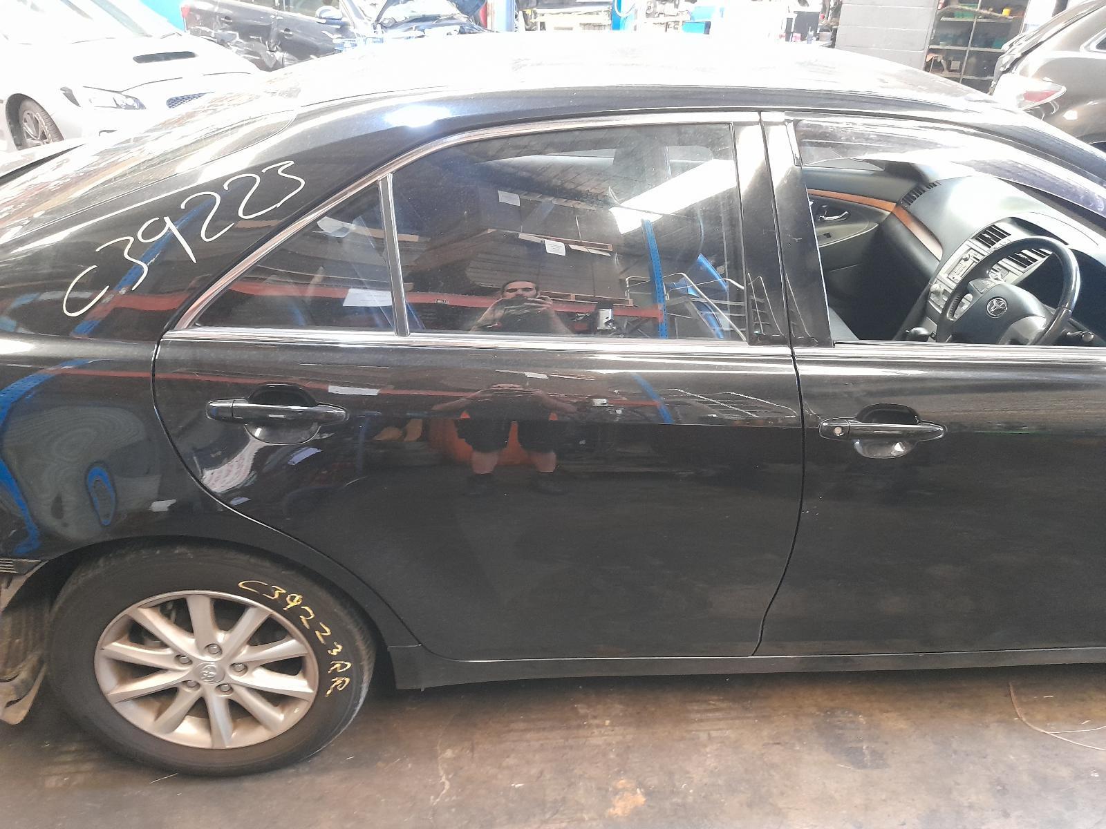 View Auto part Right Rear Wnd Reg/Motor Toyota Aurion 2011