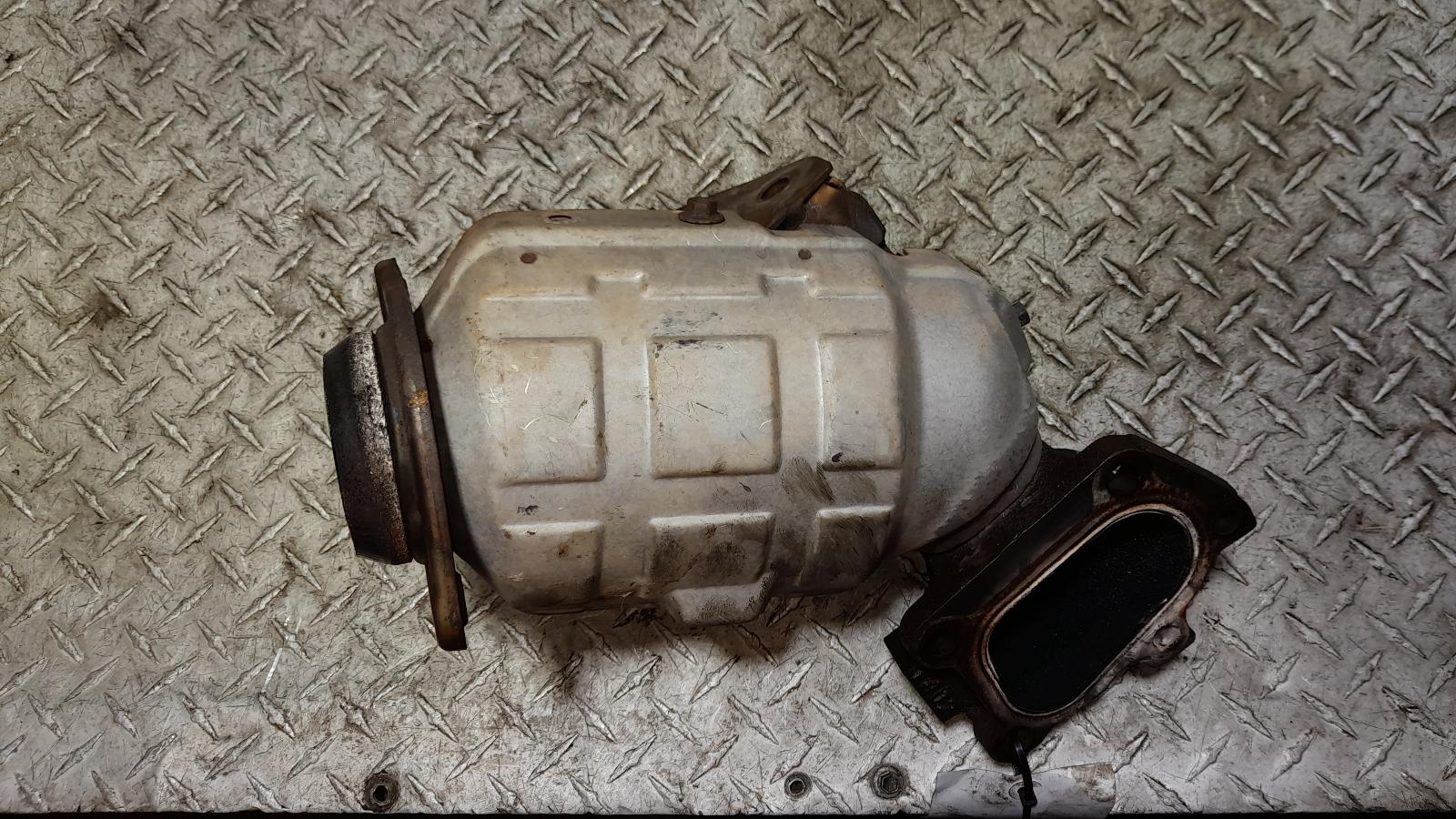 View Auto part Catalytic Converter Mazda Cx7 2011