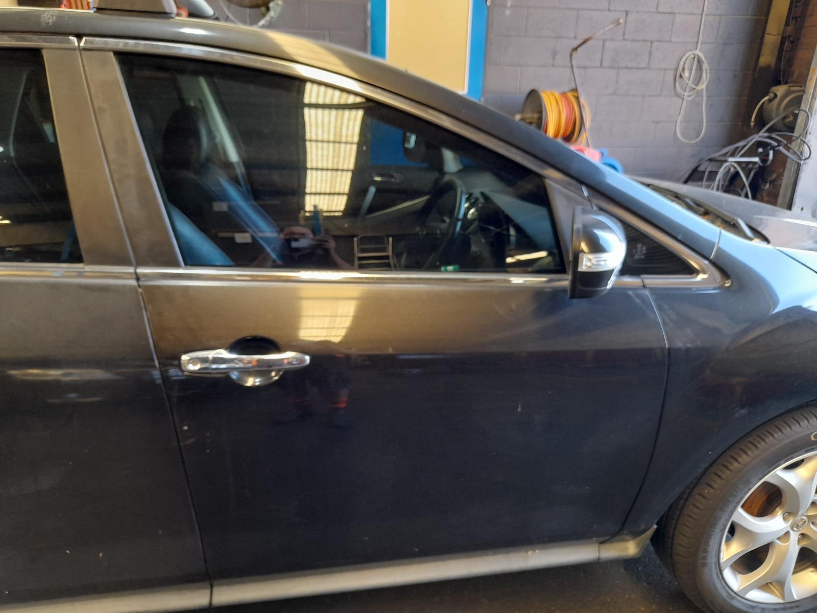 View Auto part Right Front Window Reg/Motor Mazda Cx7 2011