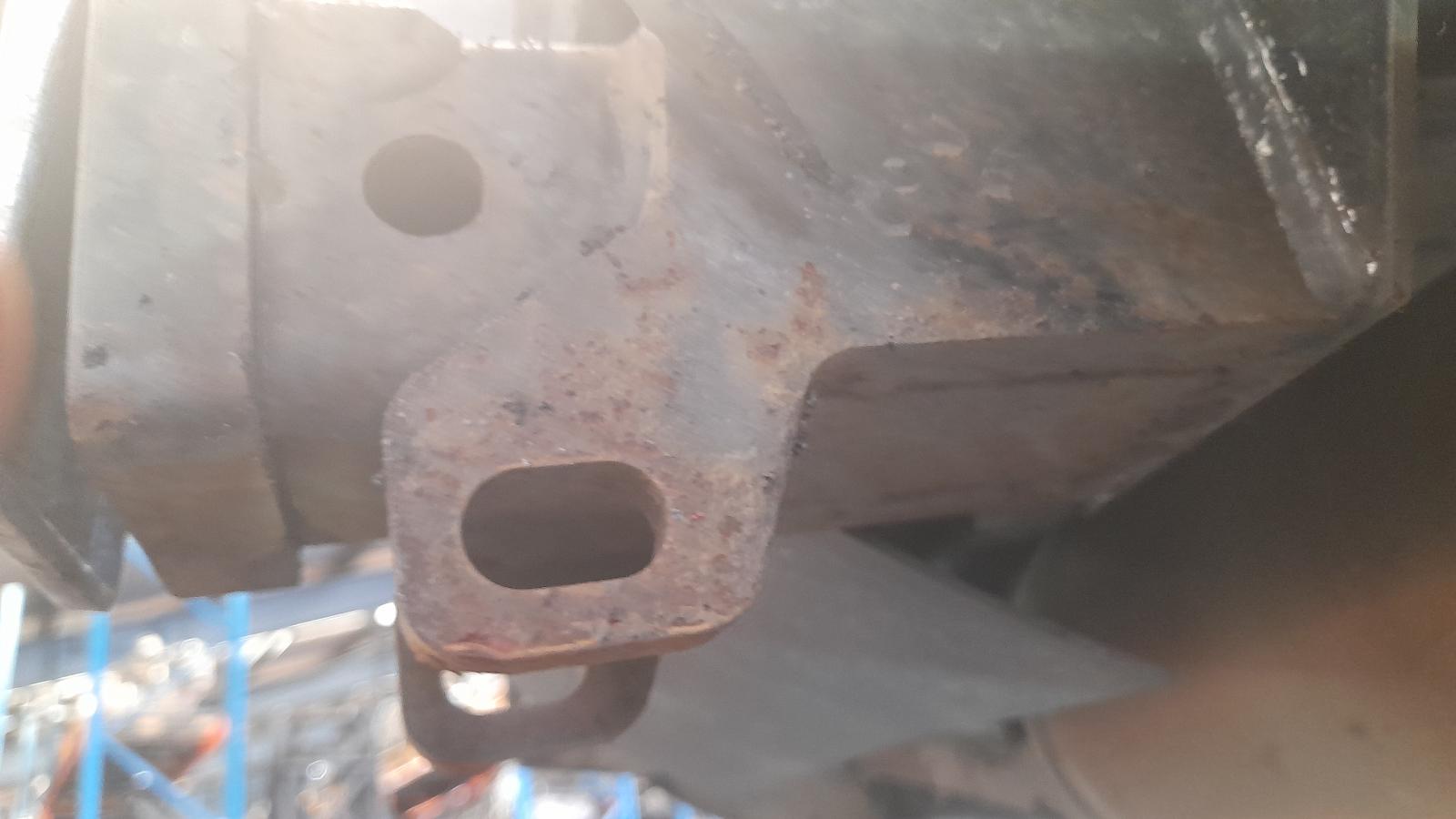 View Auto part Towbar Mazda Cx7 2011