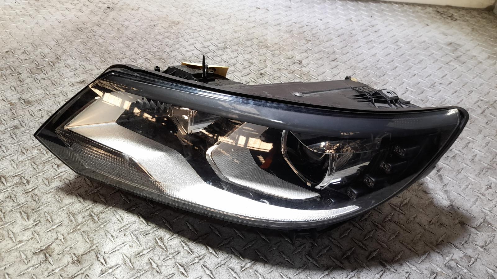 View Auto part Left Headlamp Volkswagen Tiguan 2013