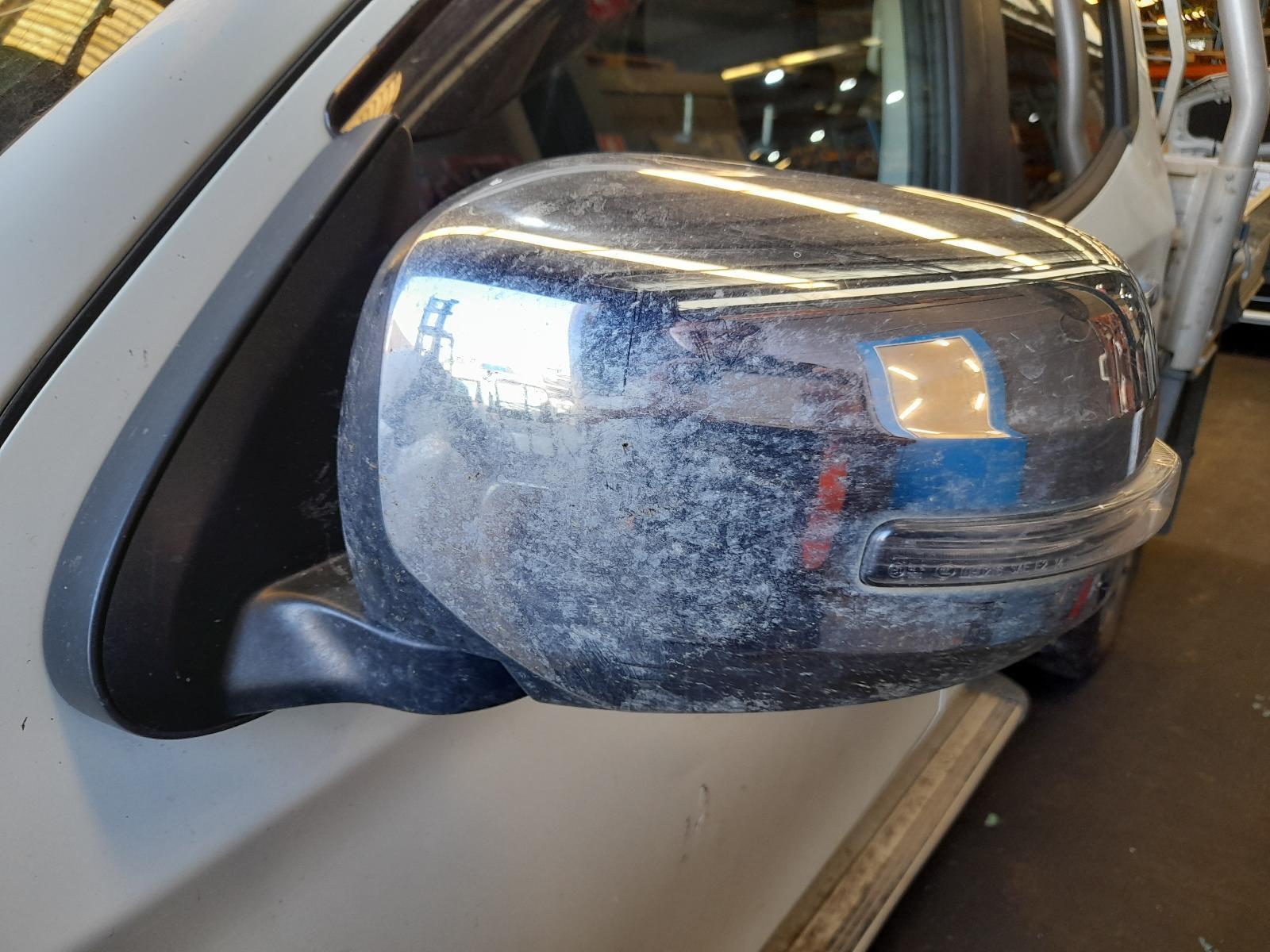 View Auto part Left Door Mirror Mitsubishi Triton 2017