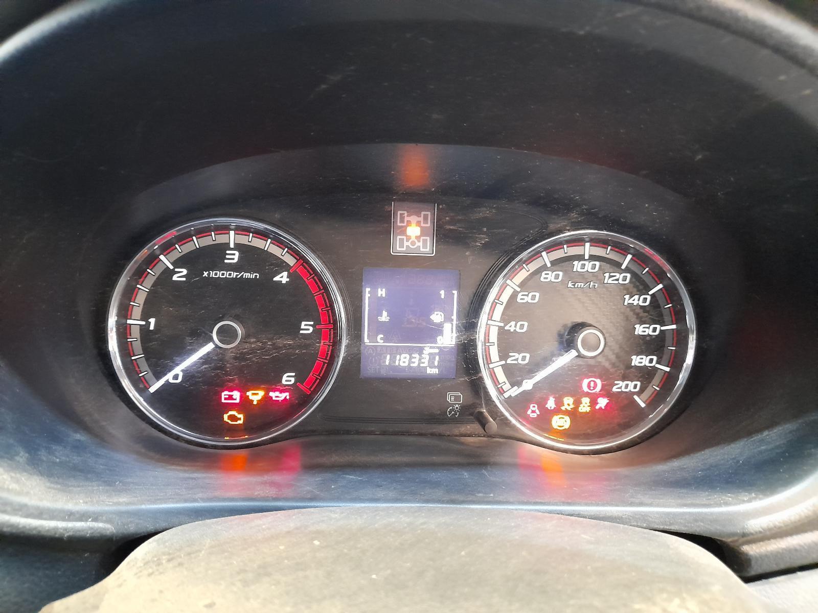 View Auto part Instrument Cluster Mitsubishi Triton 2017