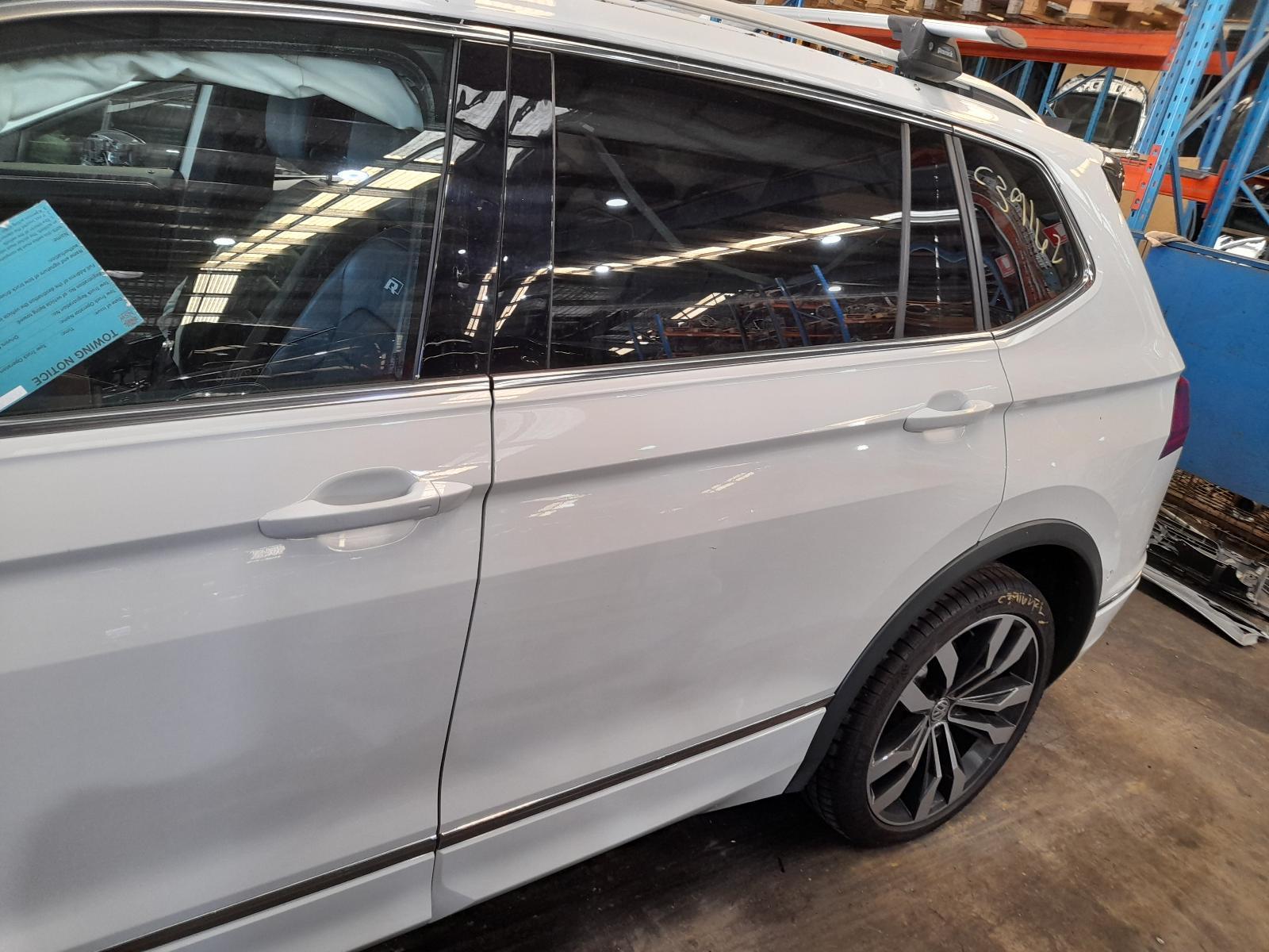 View Auto part Left Rear Wnd Reg/Motor Volkswagen Tiguan 2019