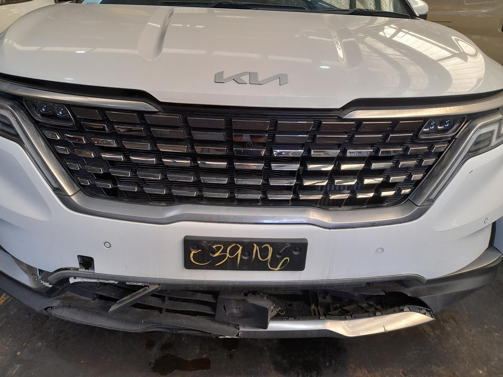 View Auto part Grille Kia Carnival/grand Carnival 2021
