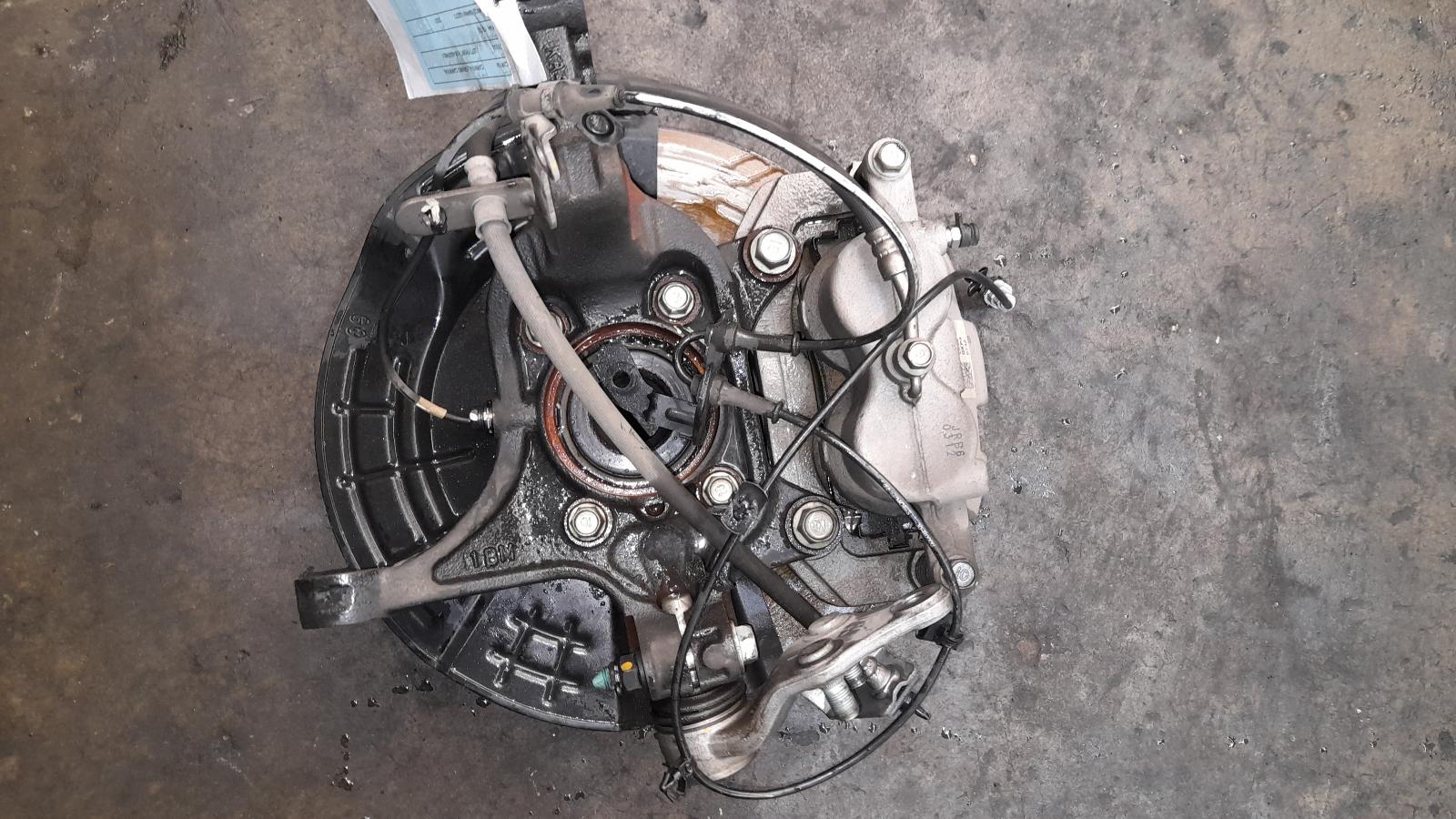 View Auto part Left Front Hub Assembly Kia Carnival/grand Carnival 2021