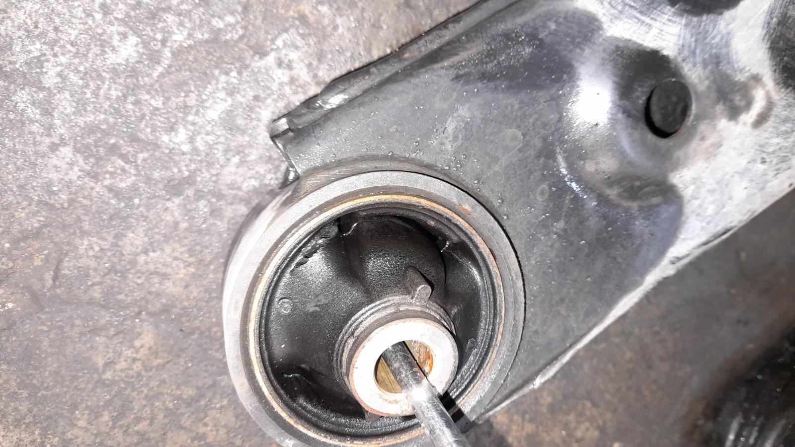 View Auto part Right Front Lower Control Arm Kia Carnival/grand Carnival 2021
