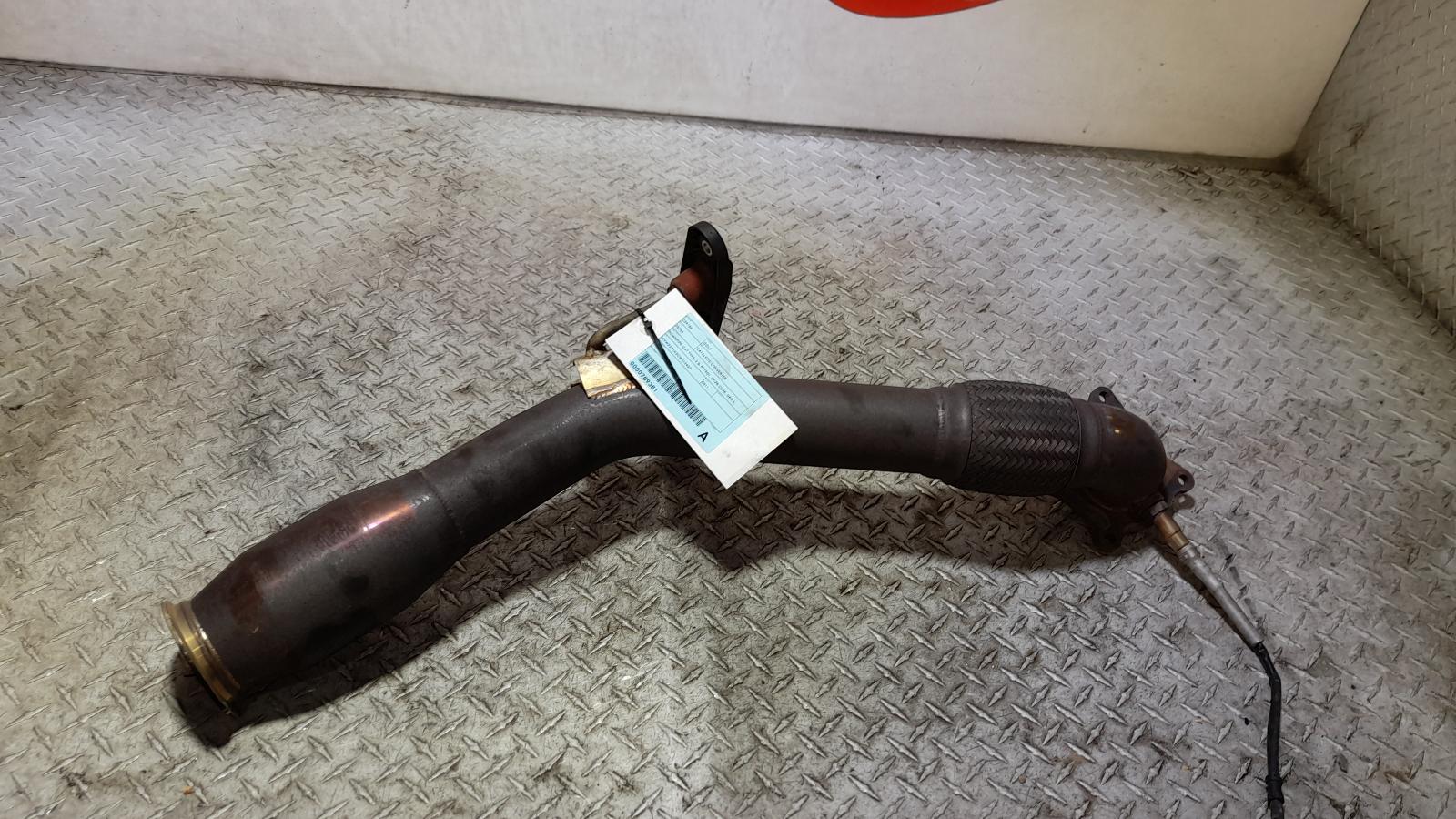 View Auto part Catalytic Converter Volkswagen Golf 2011