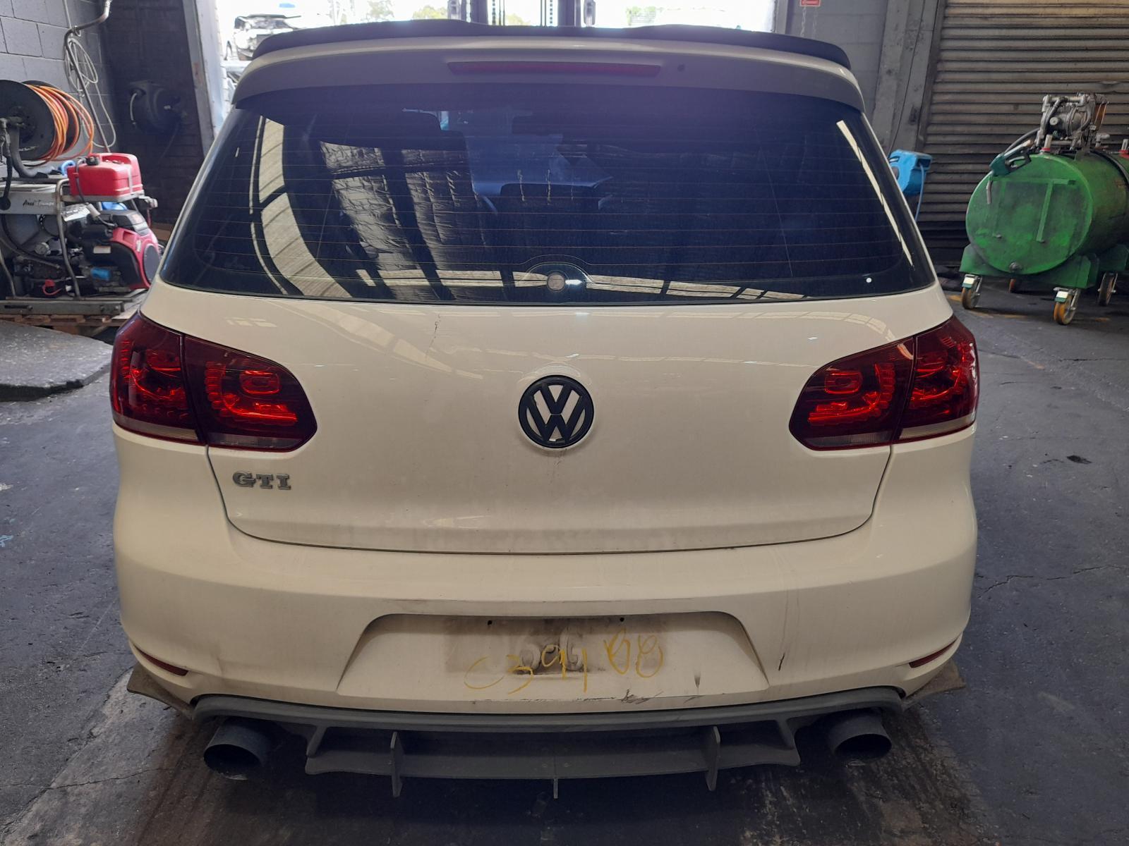 View Auto part Bootlid/Tailgate Volkswagen Golf 2011