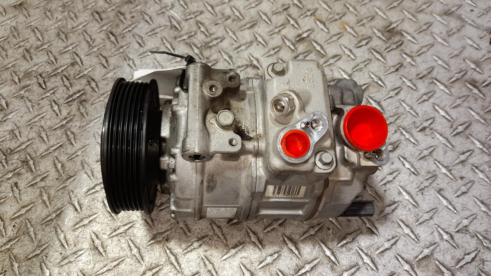View Auto part A/C Compressor Volkswagen Tiguan 2013