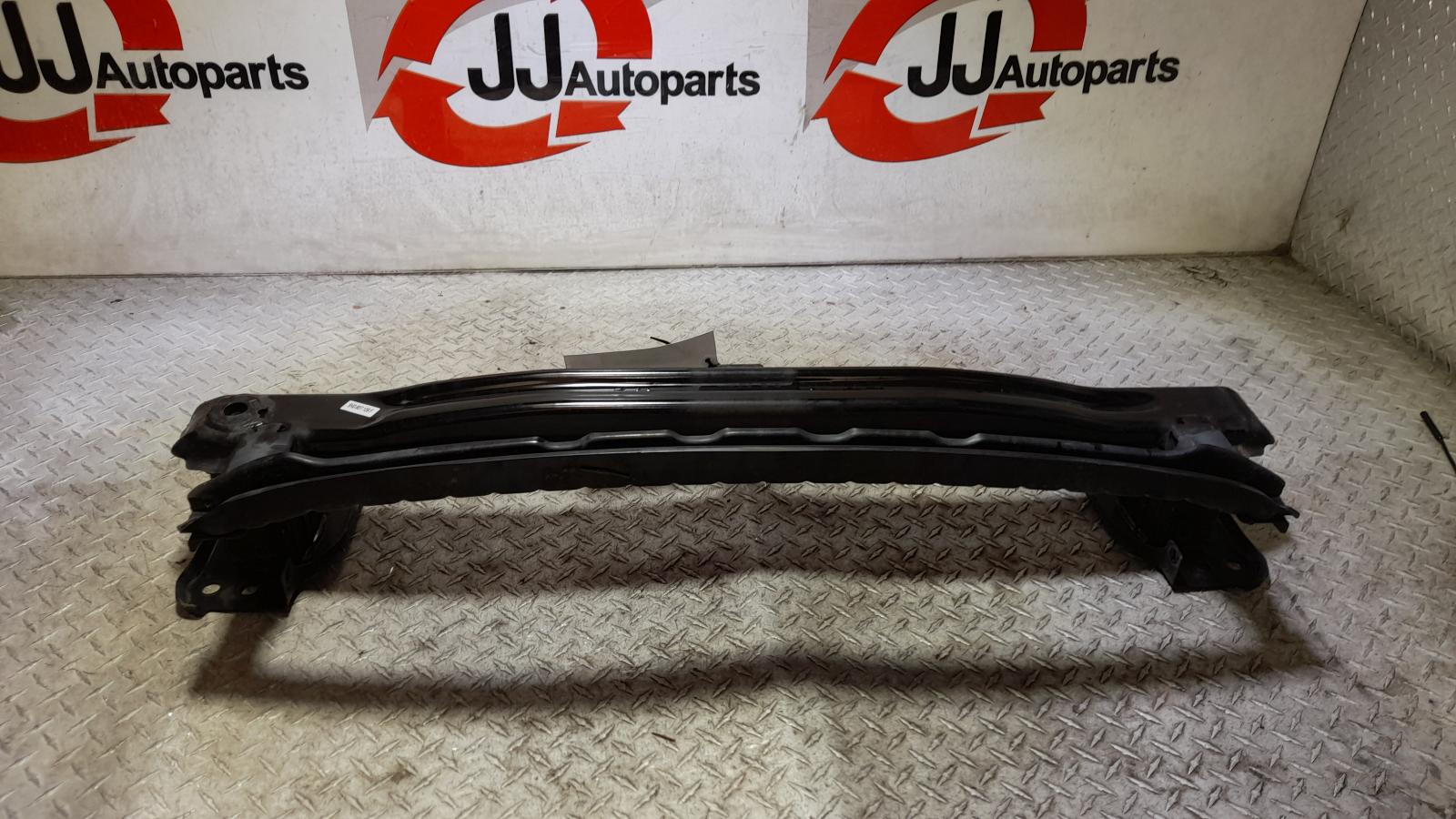 View Auto part F/Bar Reinforc/Brack Volkswagen Tiguan 2013