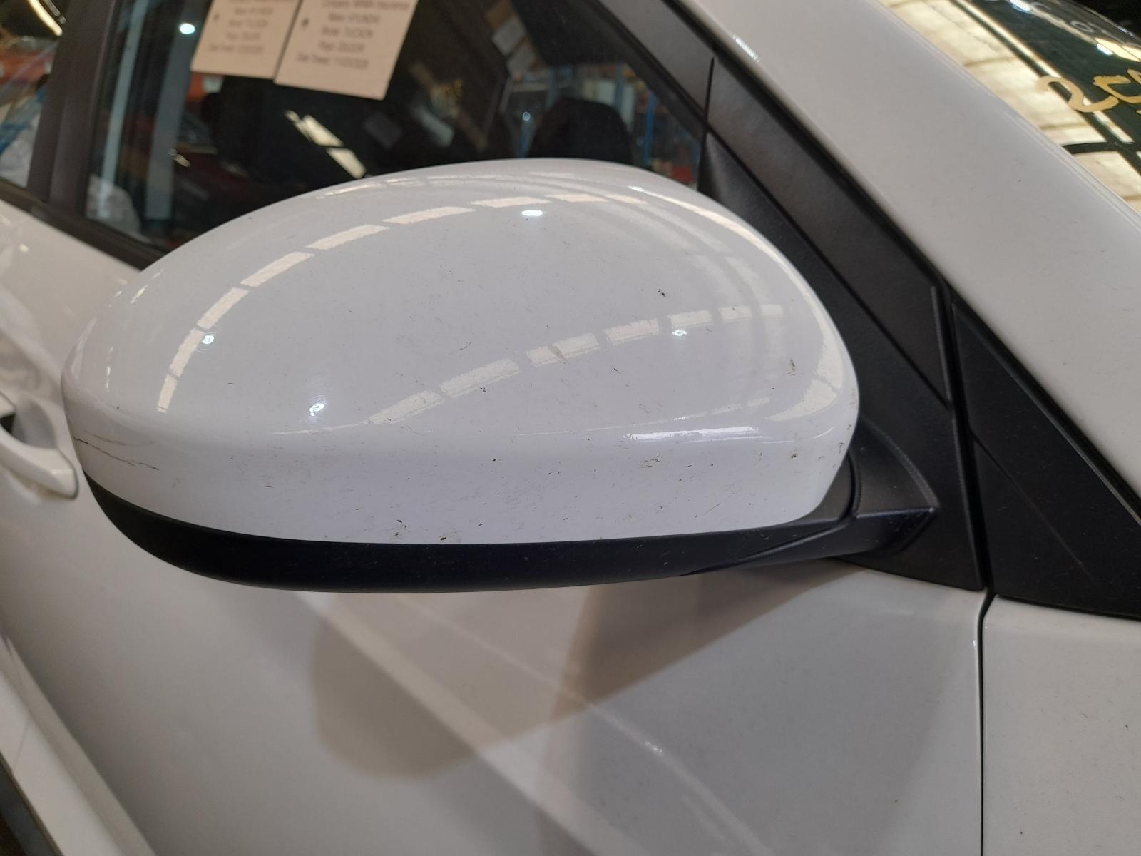 View Auto part Right Door Mirror Hyundai Tucson 2017