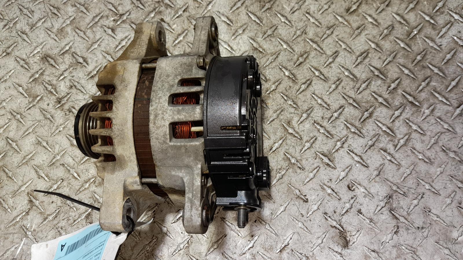 View Auto part Alternator Hyundai Ix35 2012