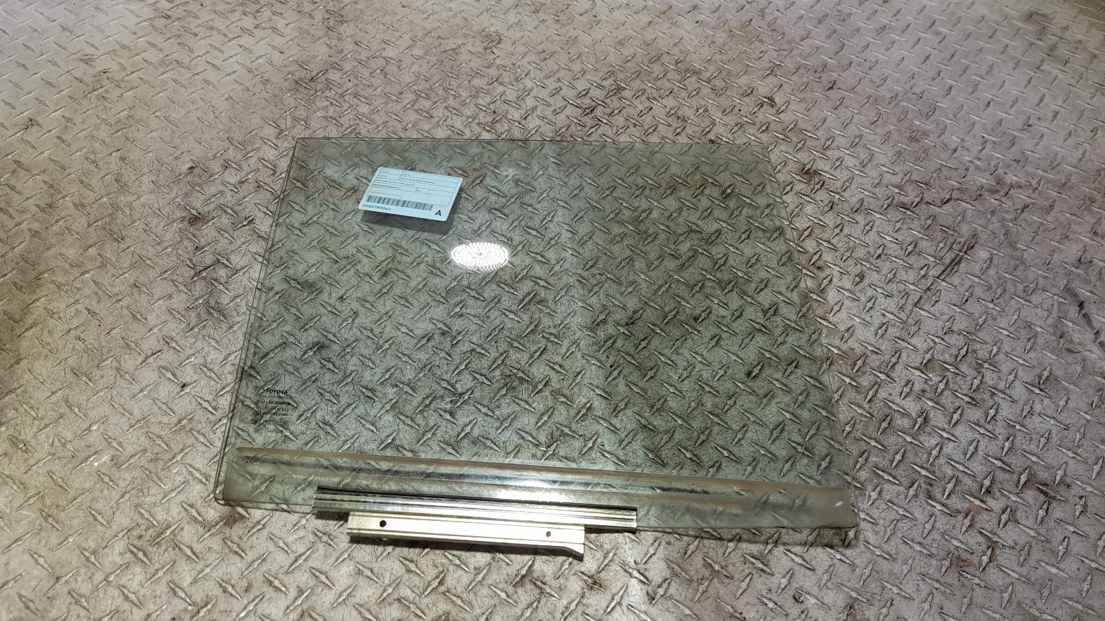 View Auto part Right Rear Door Window Toyota Hilux 2021