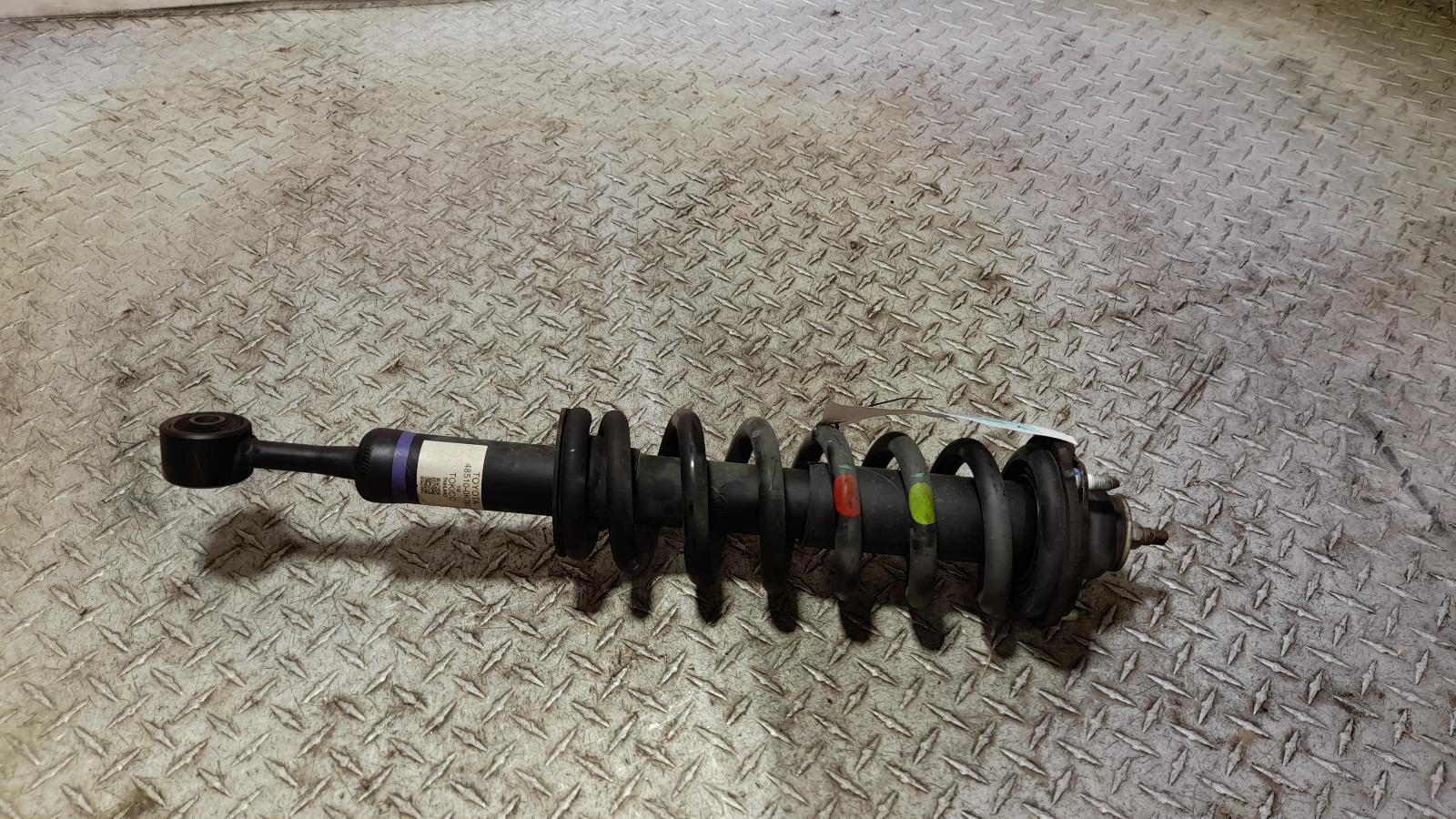 View Auto part Right Front Strut Toyota Hilux 2021