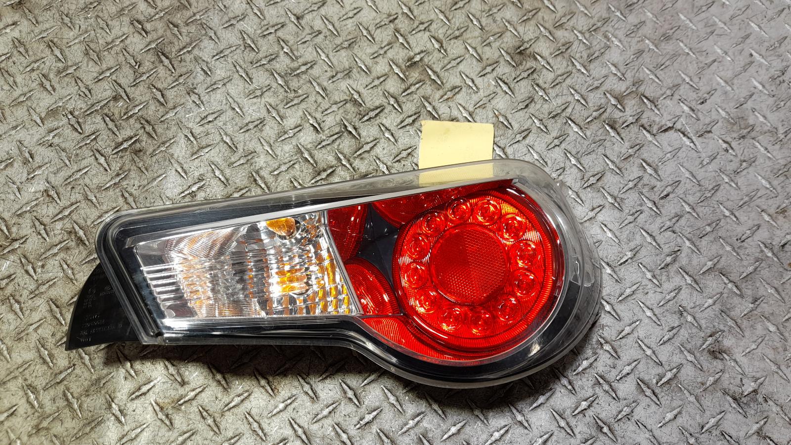 View Auto part Right Taillight Toyota 86 2013