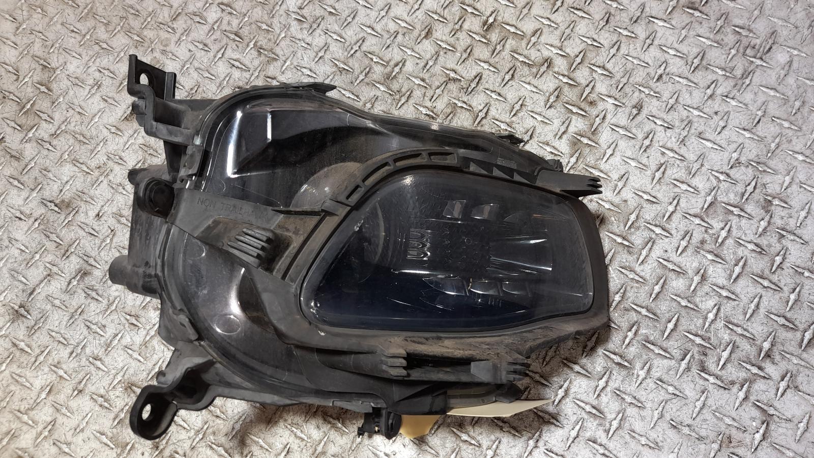 View Auto part Right Headlamp Jeep Cherokee 2014