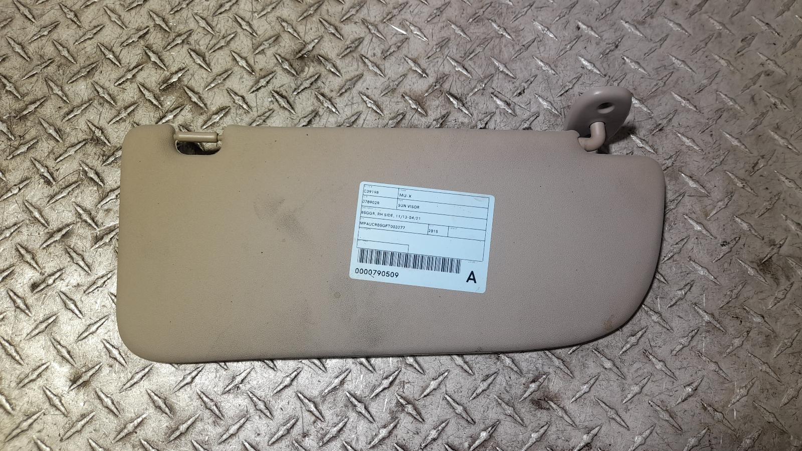 View Auto part Sunvisor Isuzu Mu-x 2015