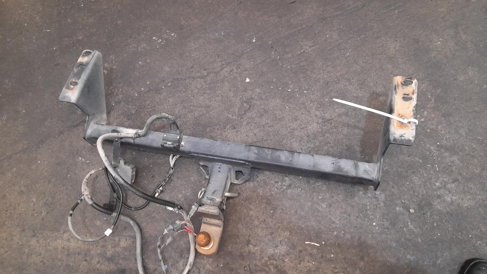 View Auto part Towbar Mazda Bt50 2016