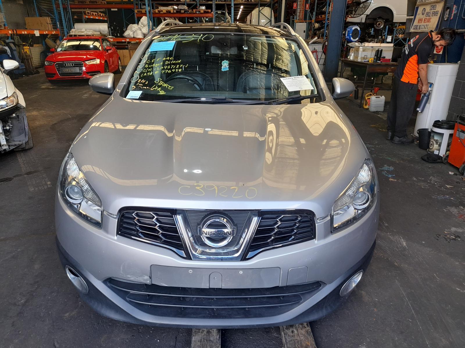 View Auto part Bonnet Nissan Dualis 2011