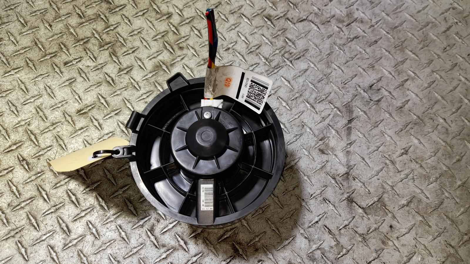 View Auto part Heater Fan Motor Nissan Dualis 2011