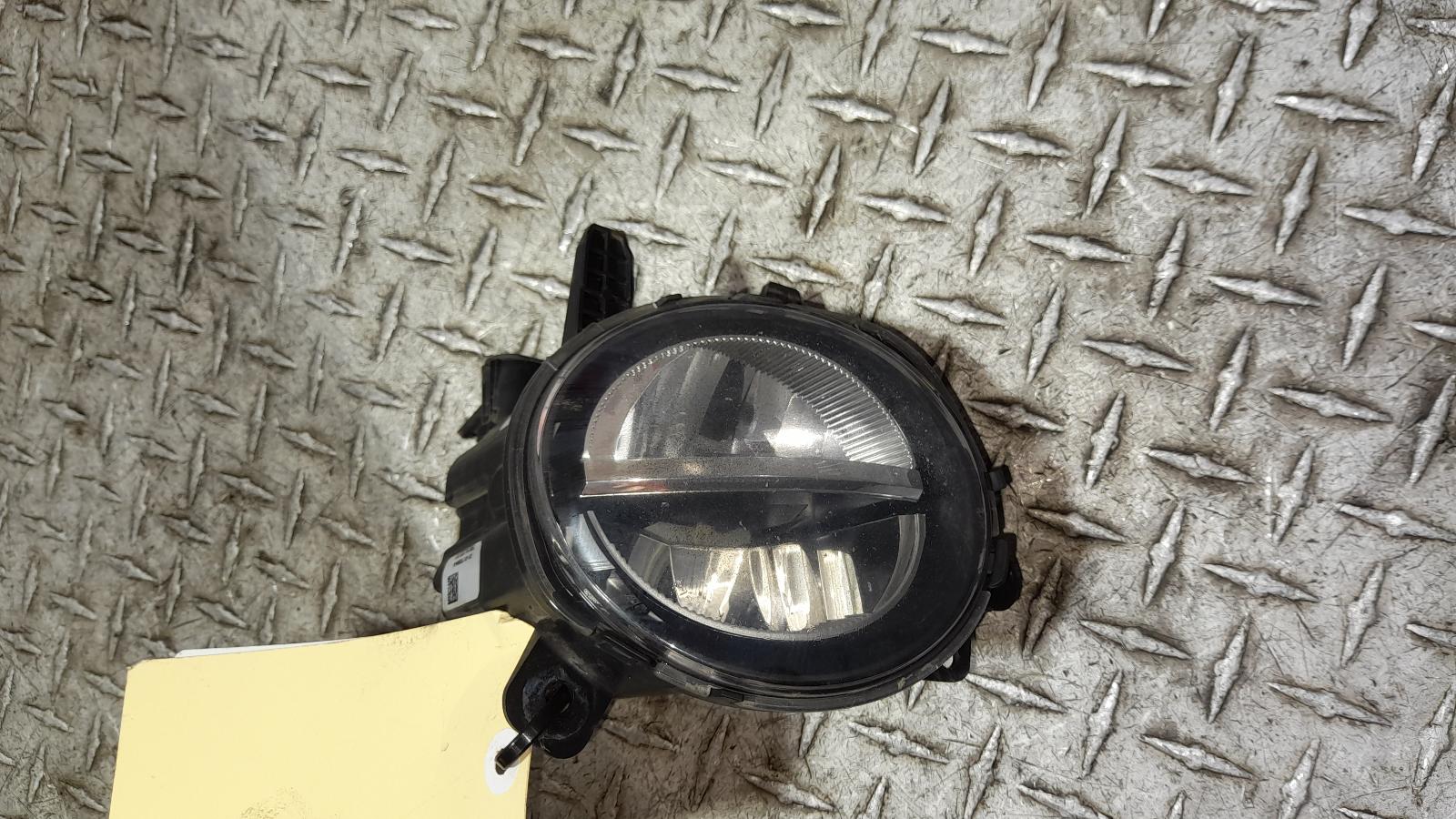 View Auto part Left Indicator/Fog/Side Bmw 1 Series 2017