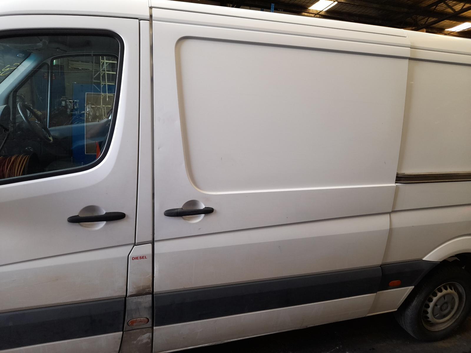 View Auto part Left Rear Door/Sliding Volkswagen Crafter 2011