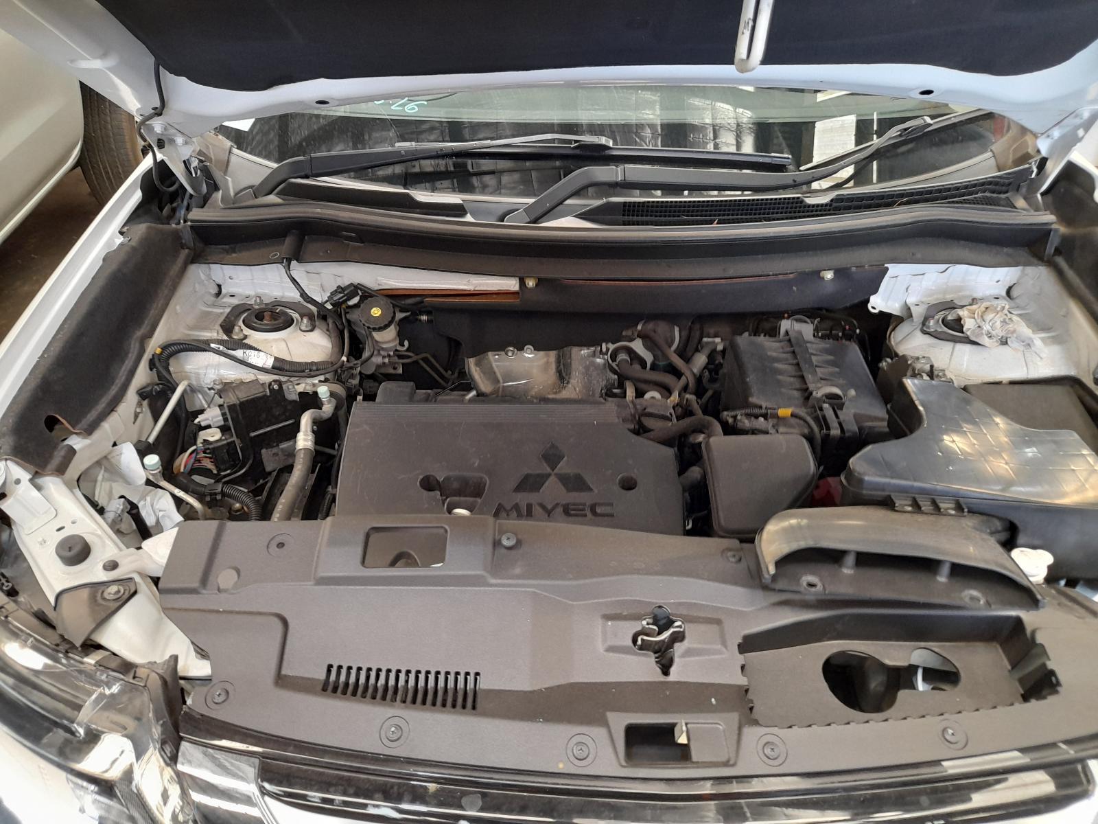 View Auto part Engine Mitsubishi Outlander 2016