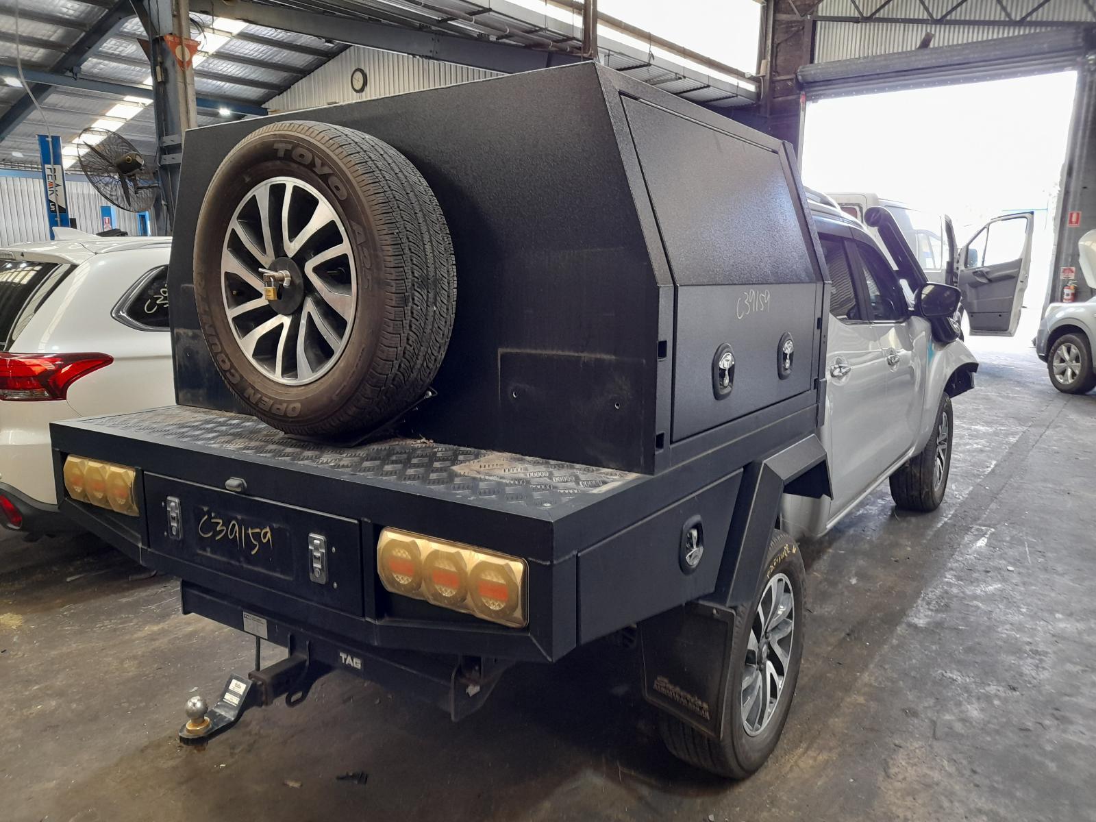 View Auto part Trans/Gearbox Nissan Navara 2017