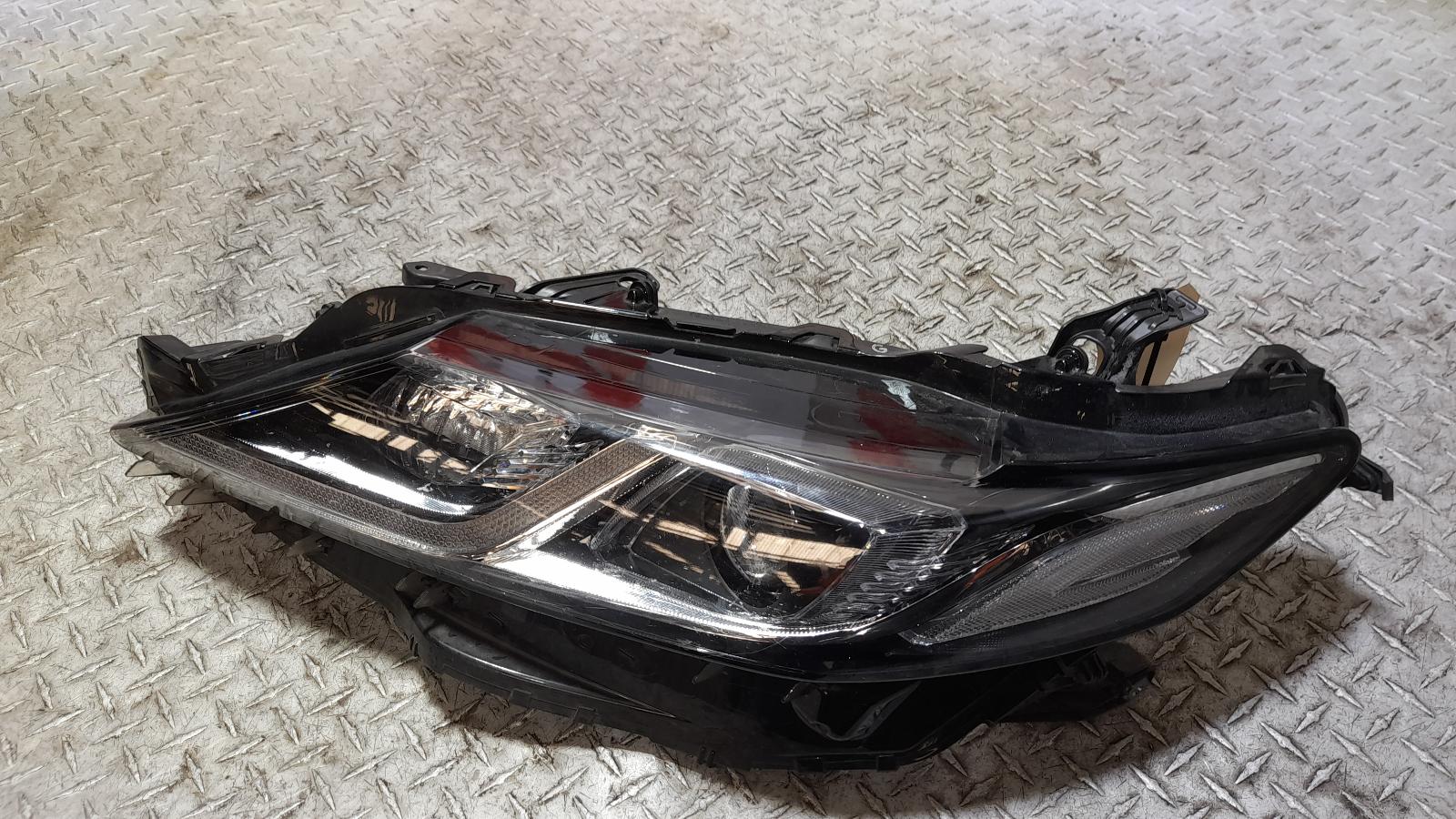 View Auto part Left Headlamp Toyota Camry 2019
