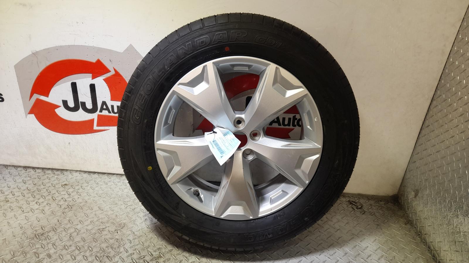 View Auto part Wheel Mag Subaru Forester 2013