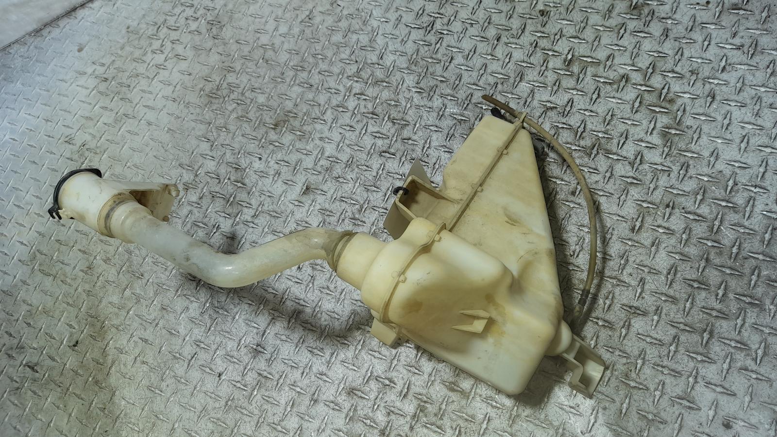 View Auto part Washer Bottle Toyota Hilux 2015