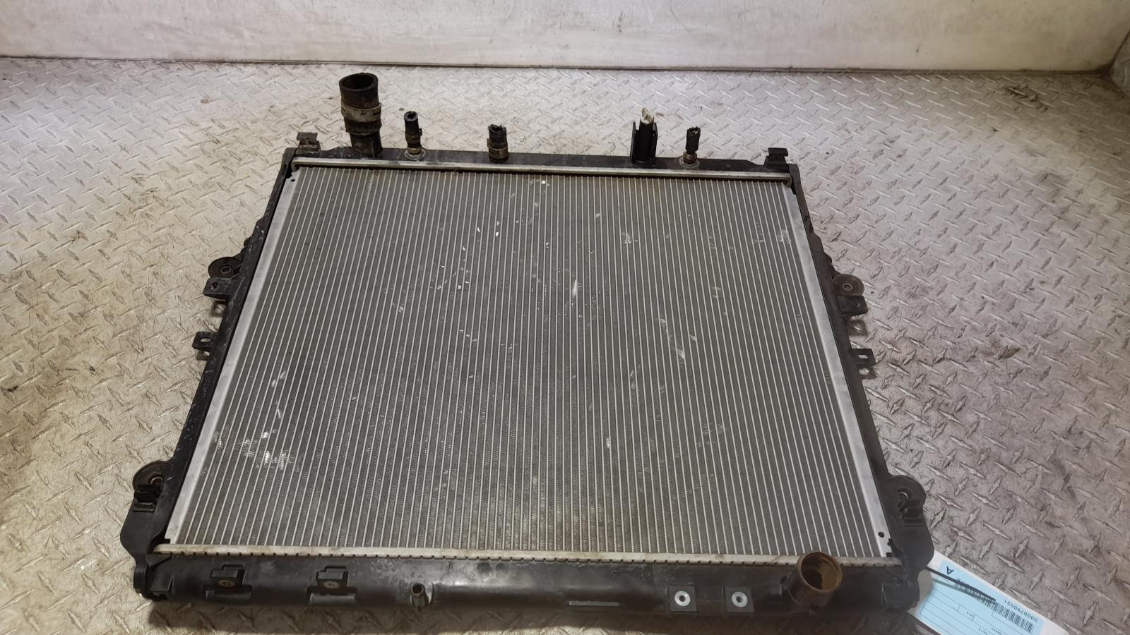 View Auto part Radiator Toyota Hilux 2015