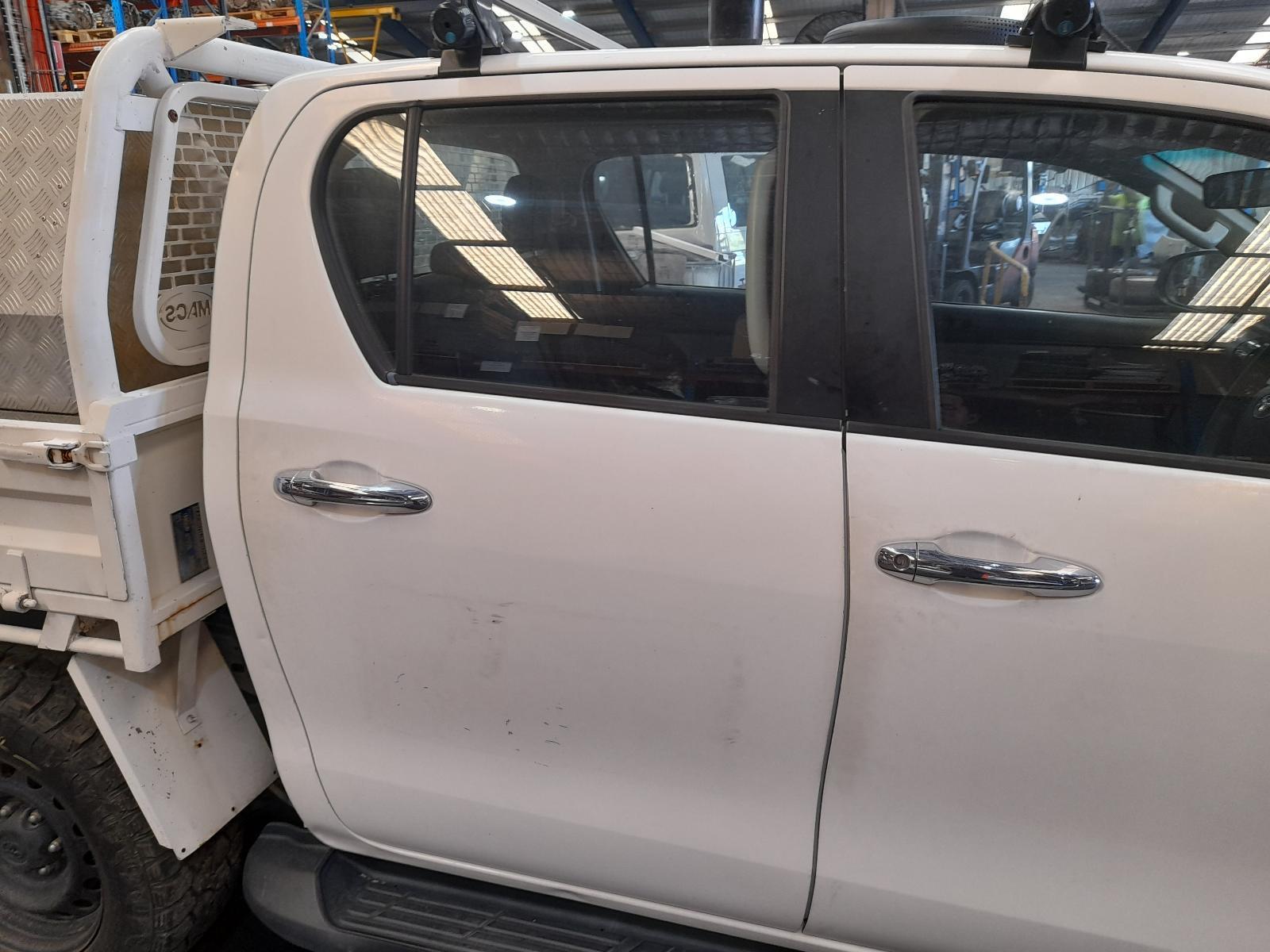 View Auto part Right Rear Door Window Toyota Hilux 2015