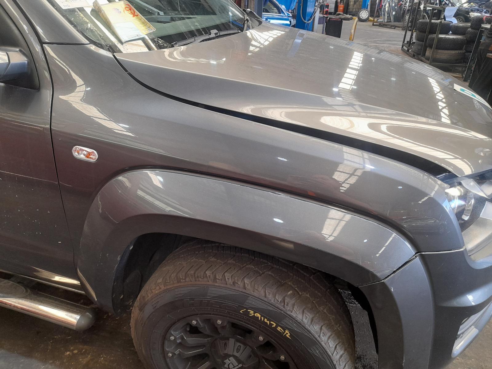 View Auto part Right Guard Volkswagen Amarok 2017