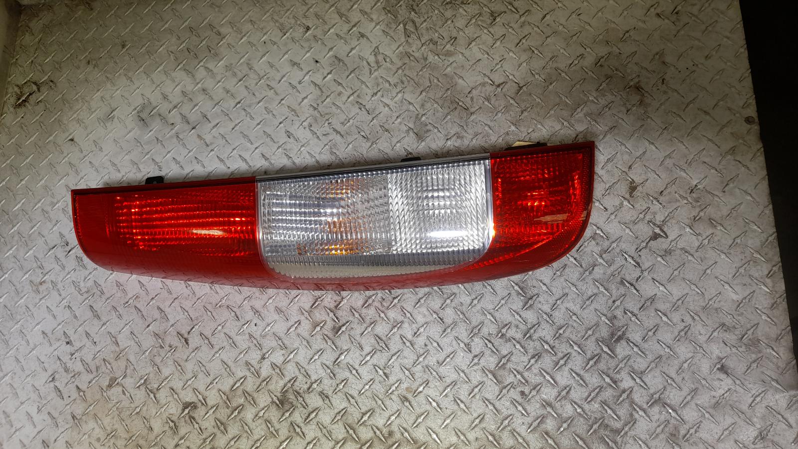 View Auto part Left Taillight Mercedes Vito 2013