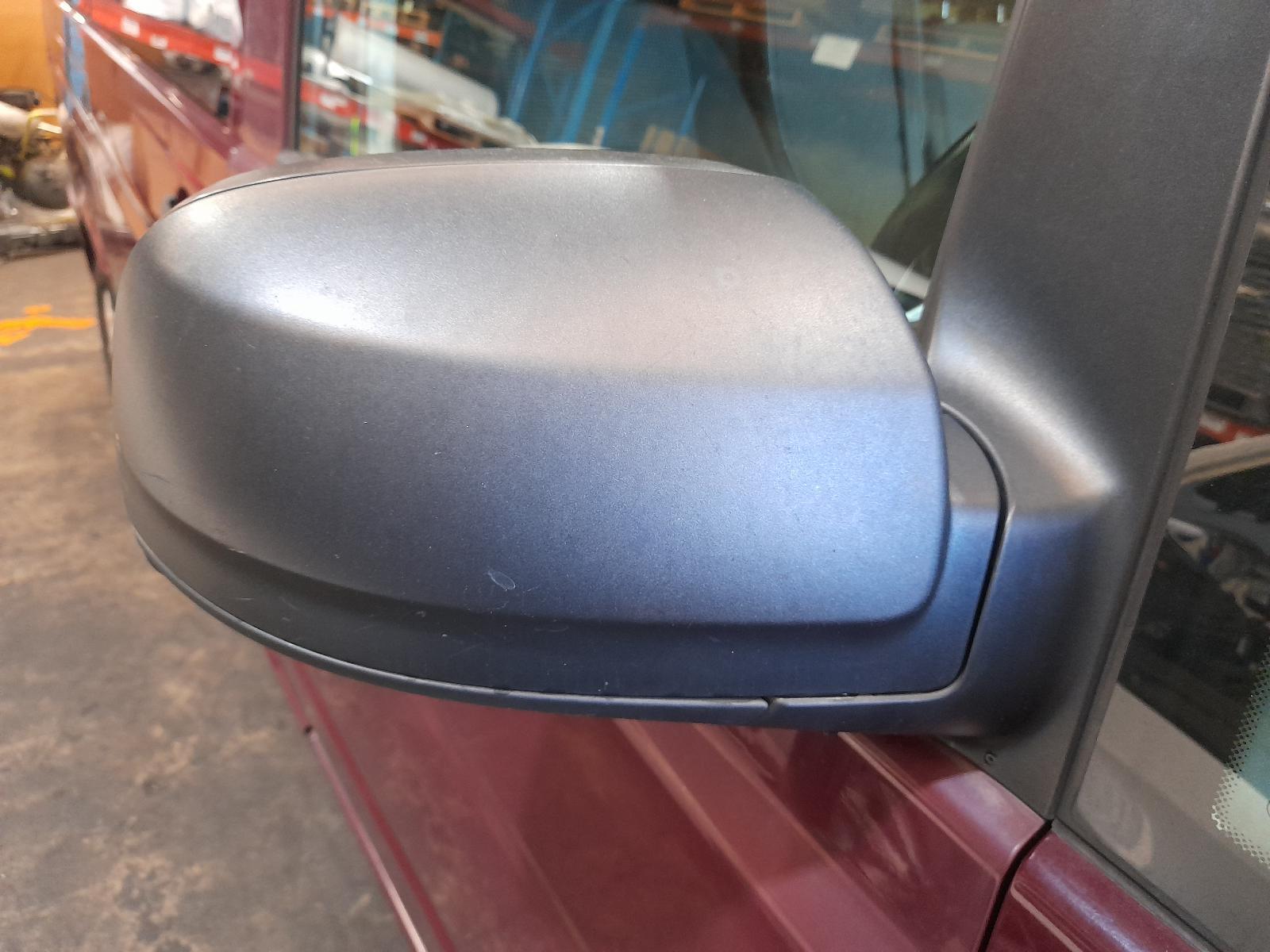 View Auto part Right Door Mirror Mercedes Vito 2013
