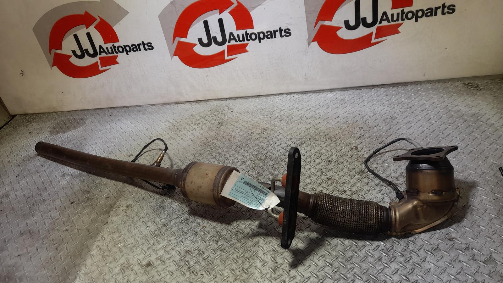 View Auto part Catalytic Converter Volkswagen Passat 2013