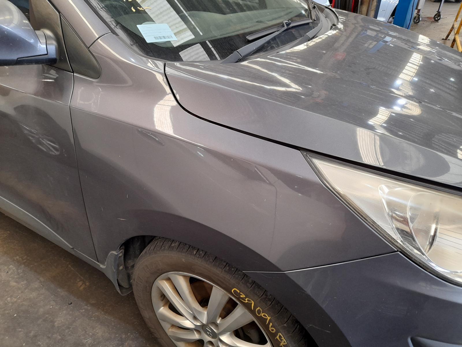 View Auto part Right Guard Hyundai Ix35 2013