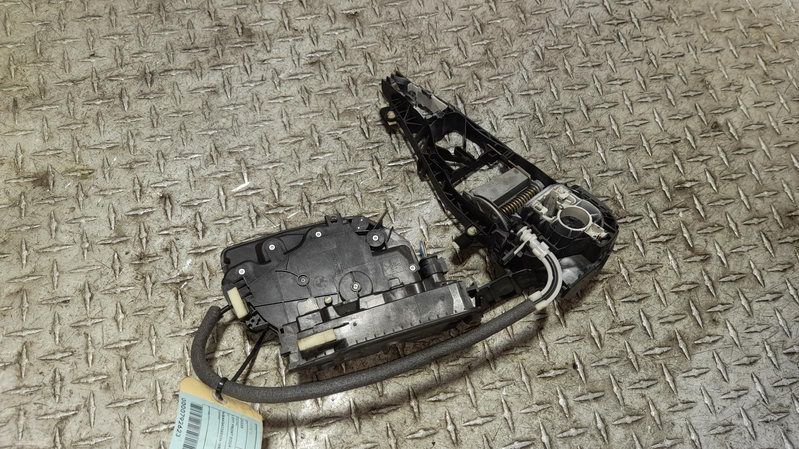 View Auto part Door/Boot/Gate Lock Bmw X5 2014