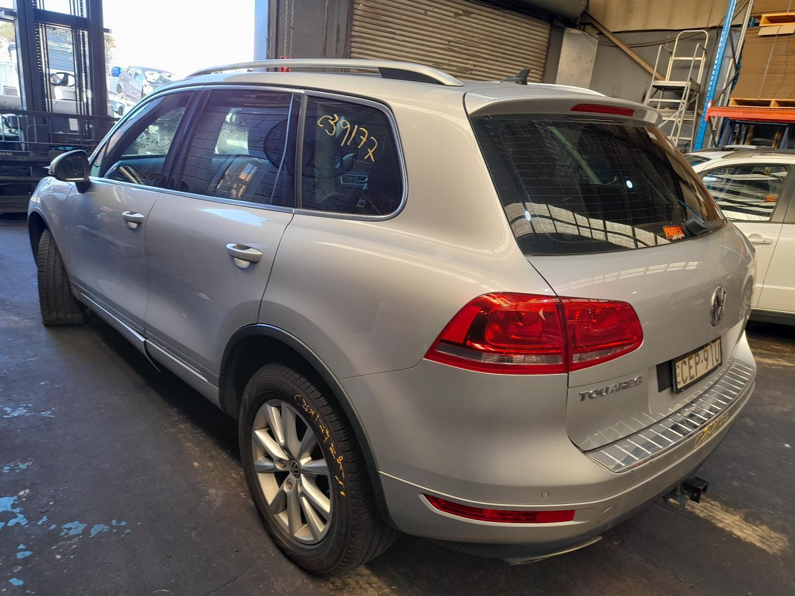 View Auto part Trans/Gearbox Volkswagen Touareg 2011