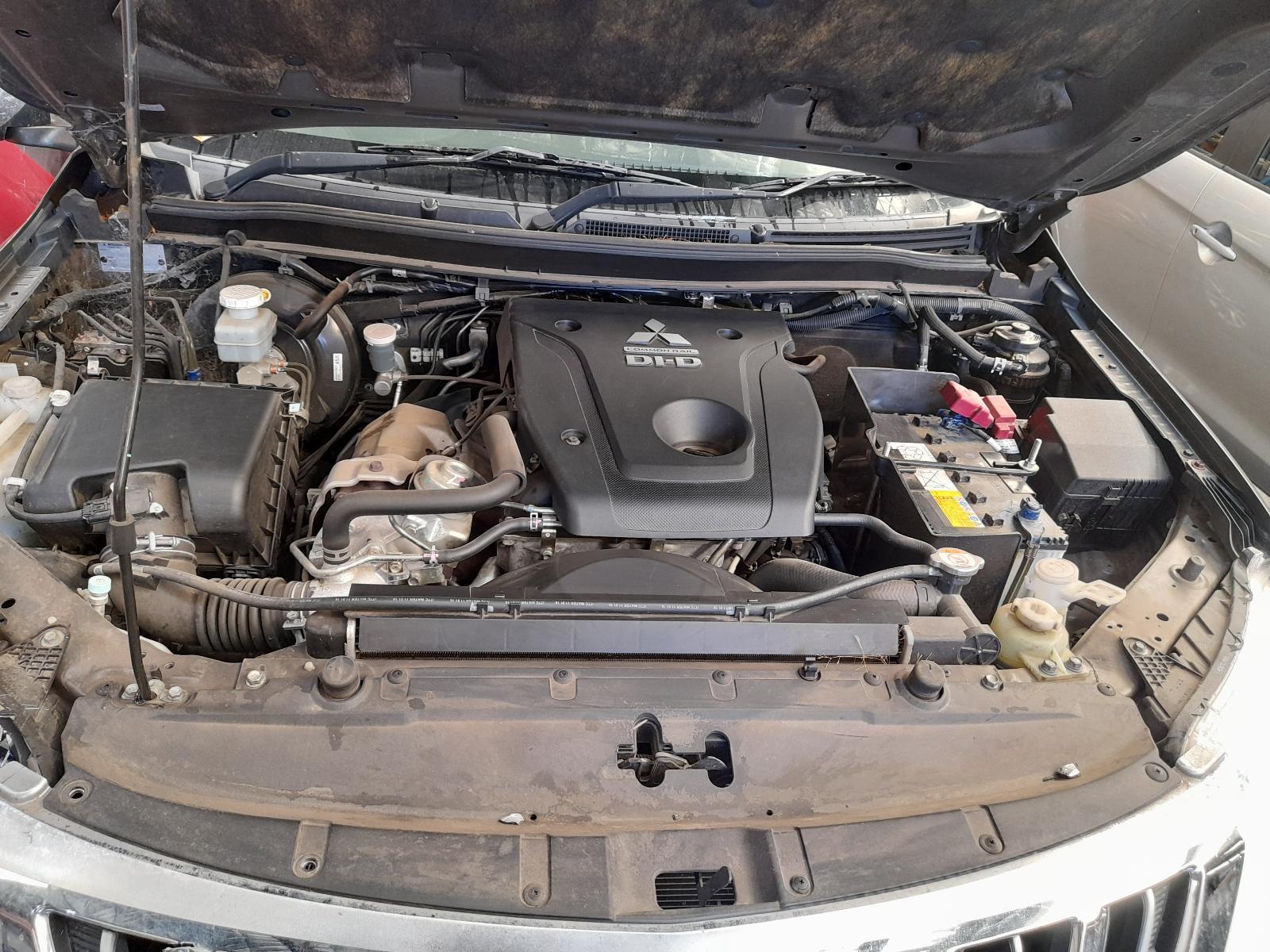 View Auto part Engine Mitsubishi Triton 2016