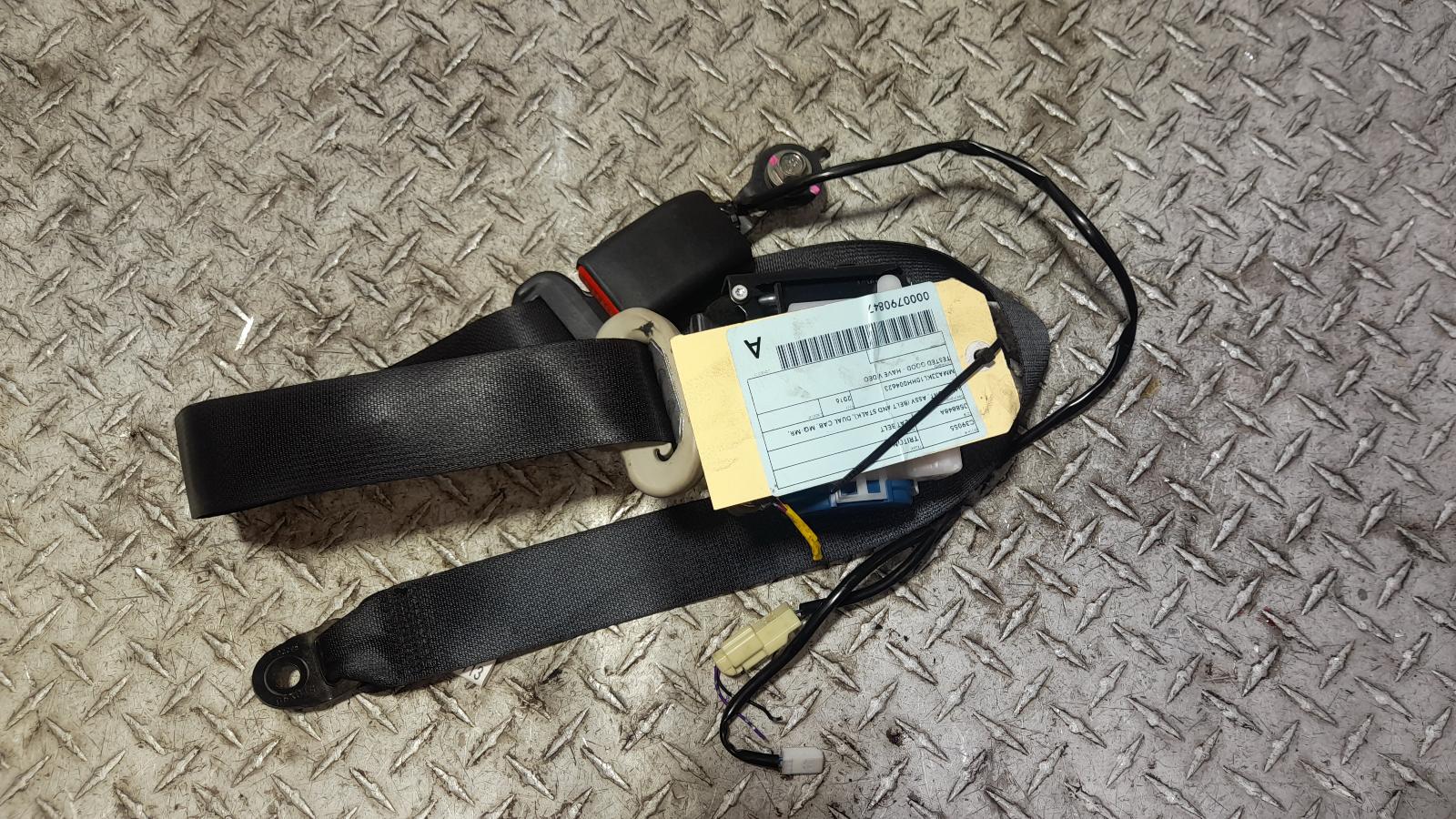 View Auto part Seatbelt/Stalk Mitsubishi Triton 2016