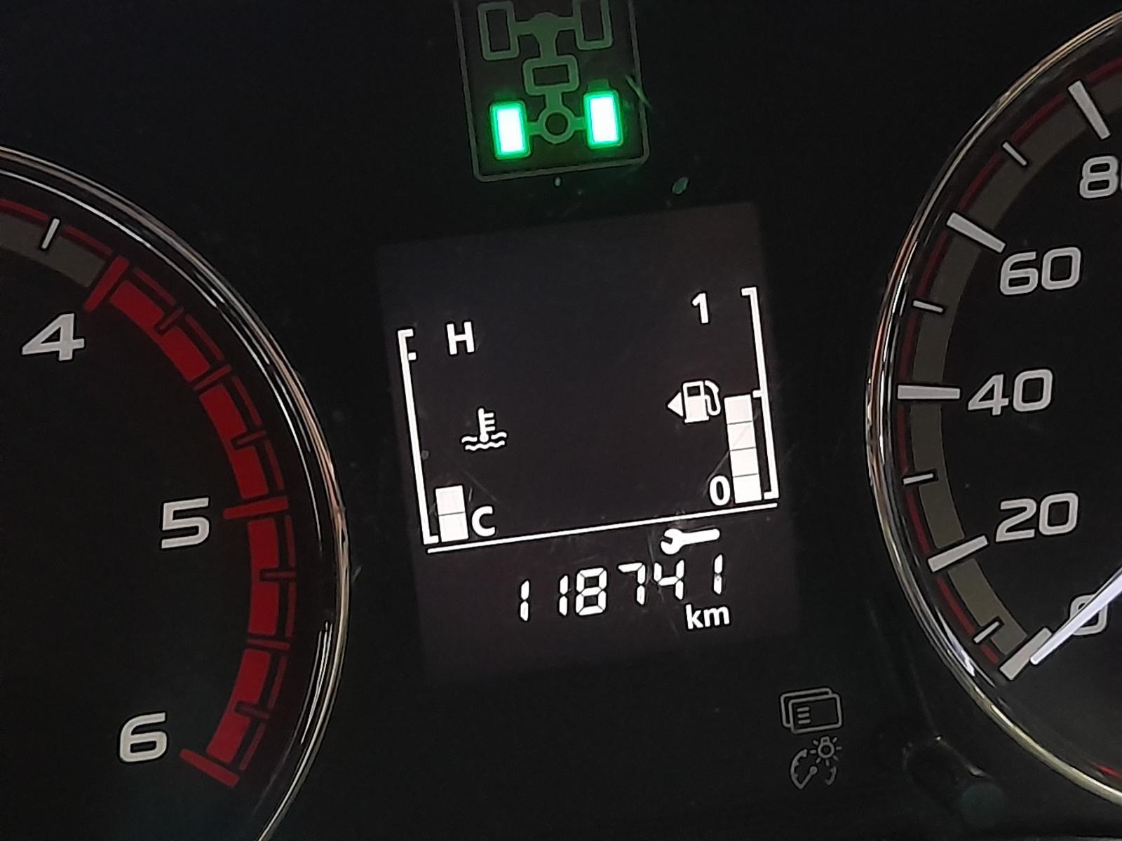 View Auto part Instrument Cluster Mitsubishi Triton 2016